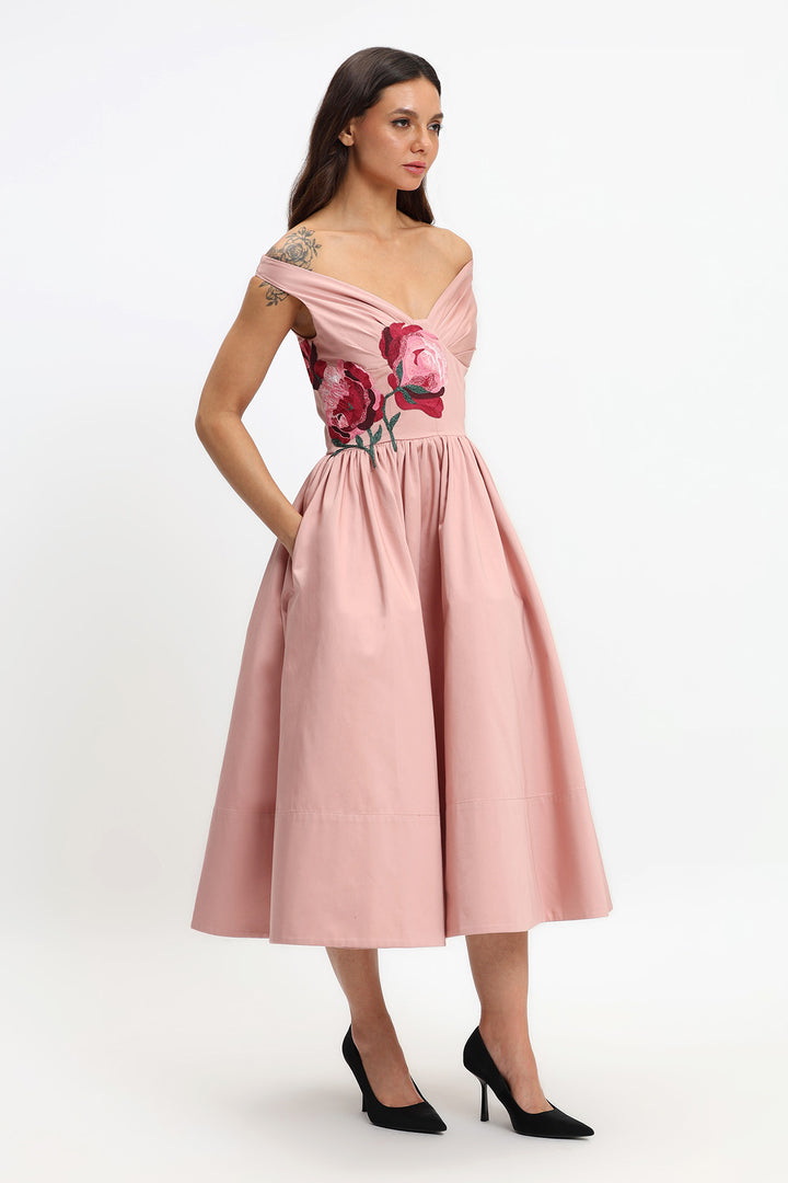 OFF SHOULDER CORSETED MIDI