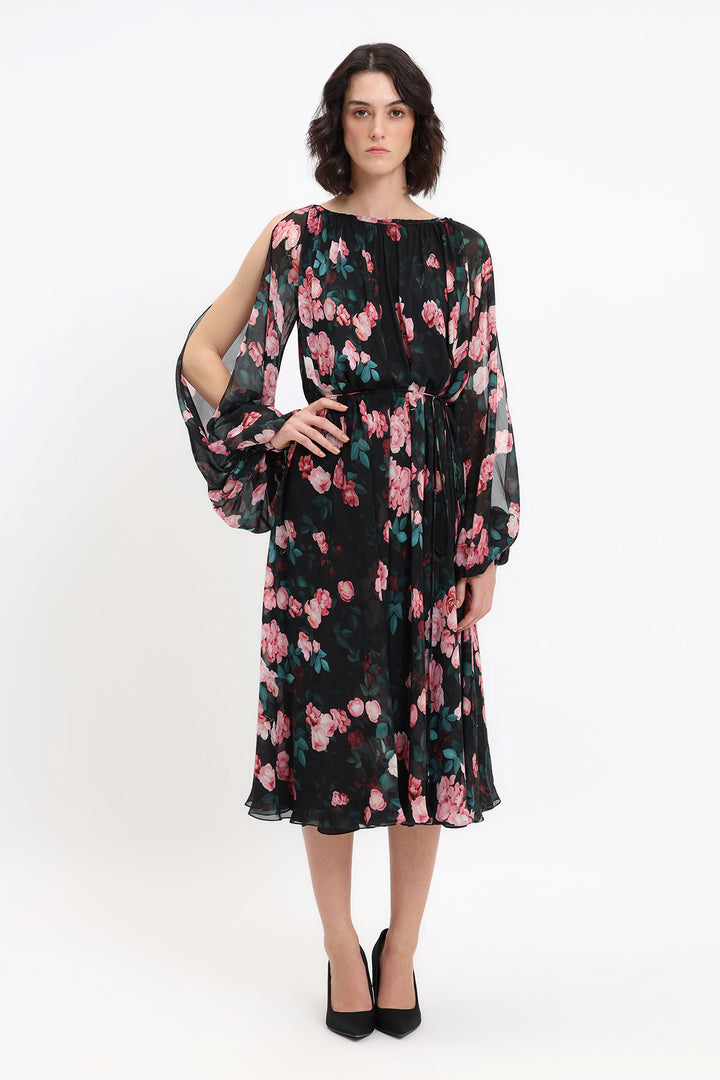 FLOWING CHIFFON DRESS WITH SLIT SLEEVES