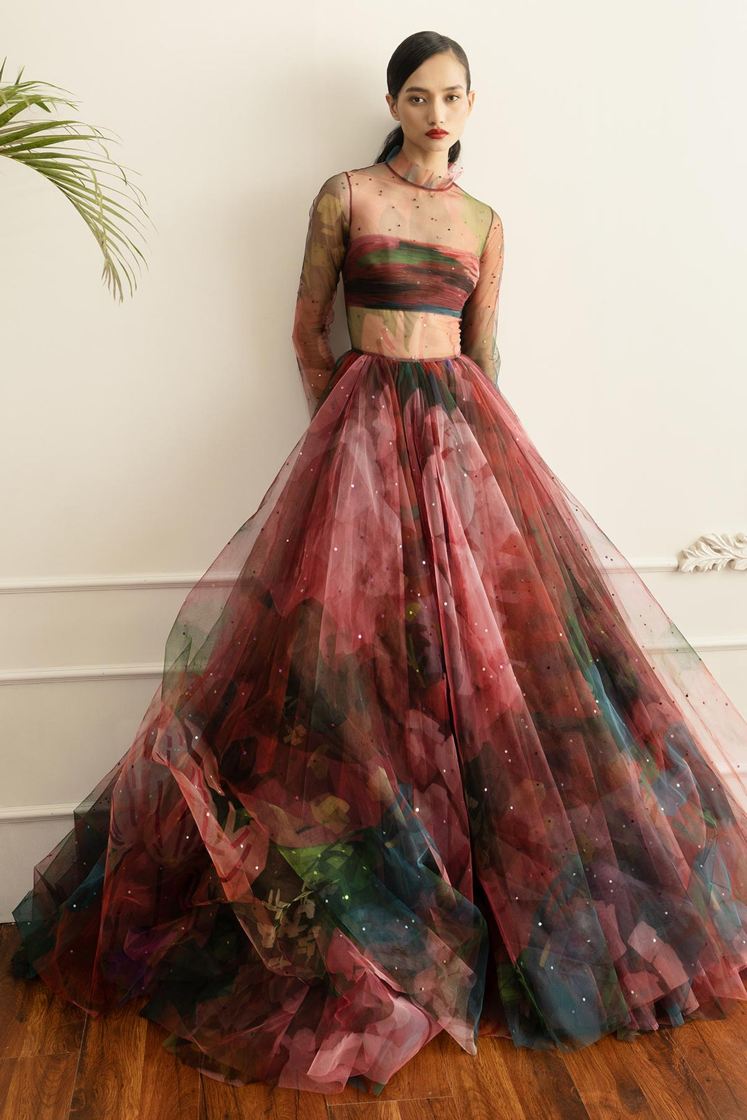 Round Neck Tulle Gown